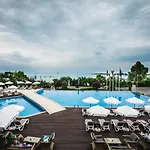 Aparthotel Santa Marina Apartaments- Karina 1 *