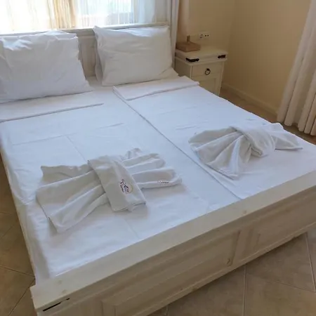 Santa Marina Apartaments- Karina 1 * Süzebolu