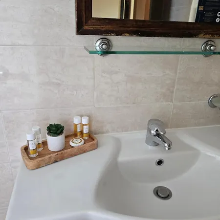Santa Marina Apartaments- Karina 1 *