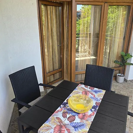 Santa Marina Apartaments- Karina 1 Apart Otel